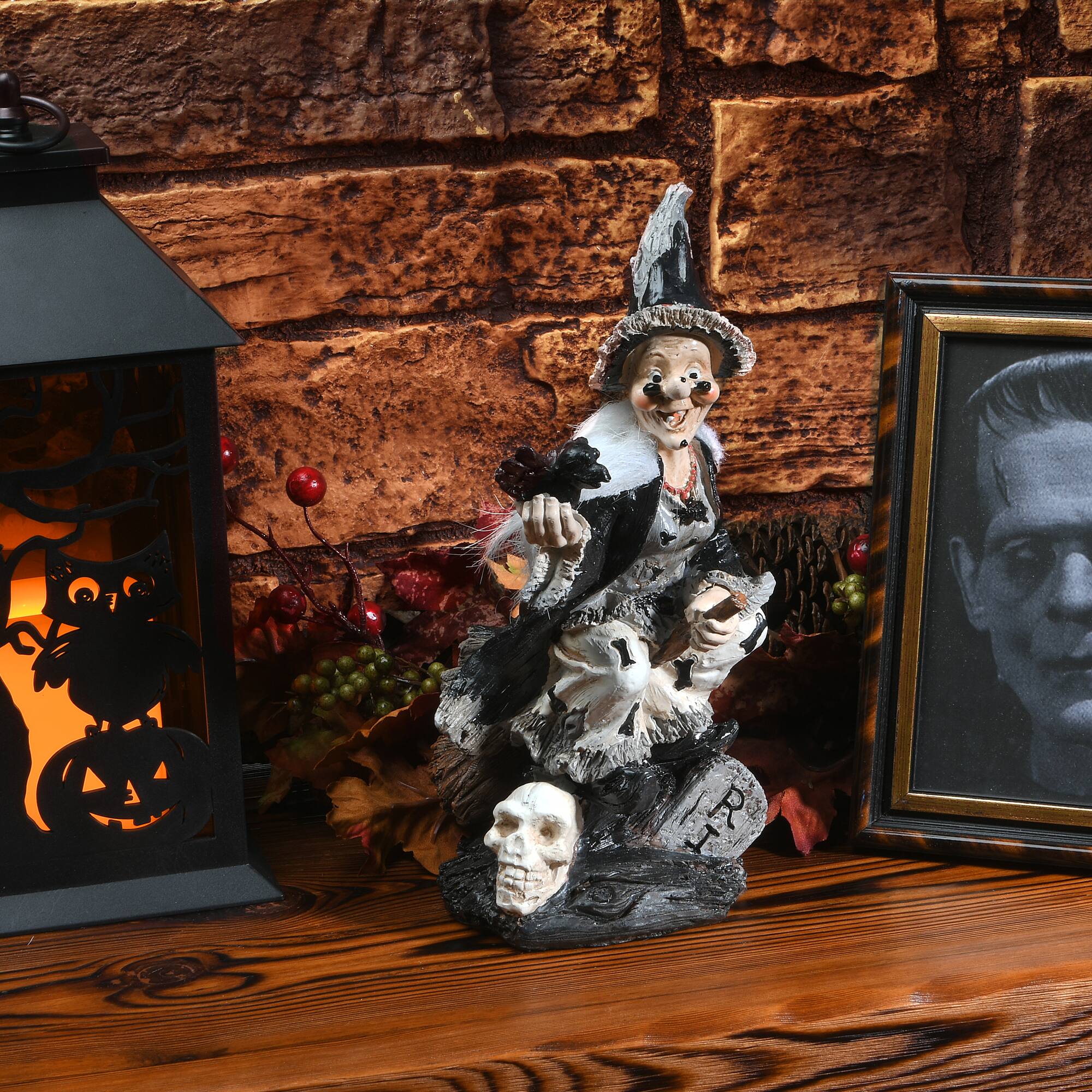 11" Witch with Black Bird Tabletop Décor